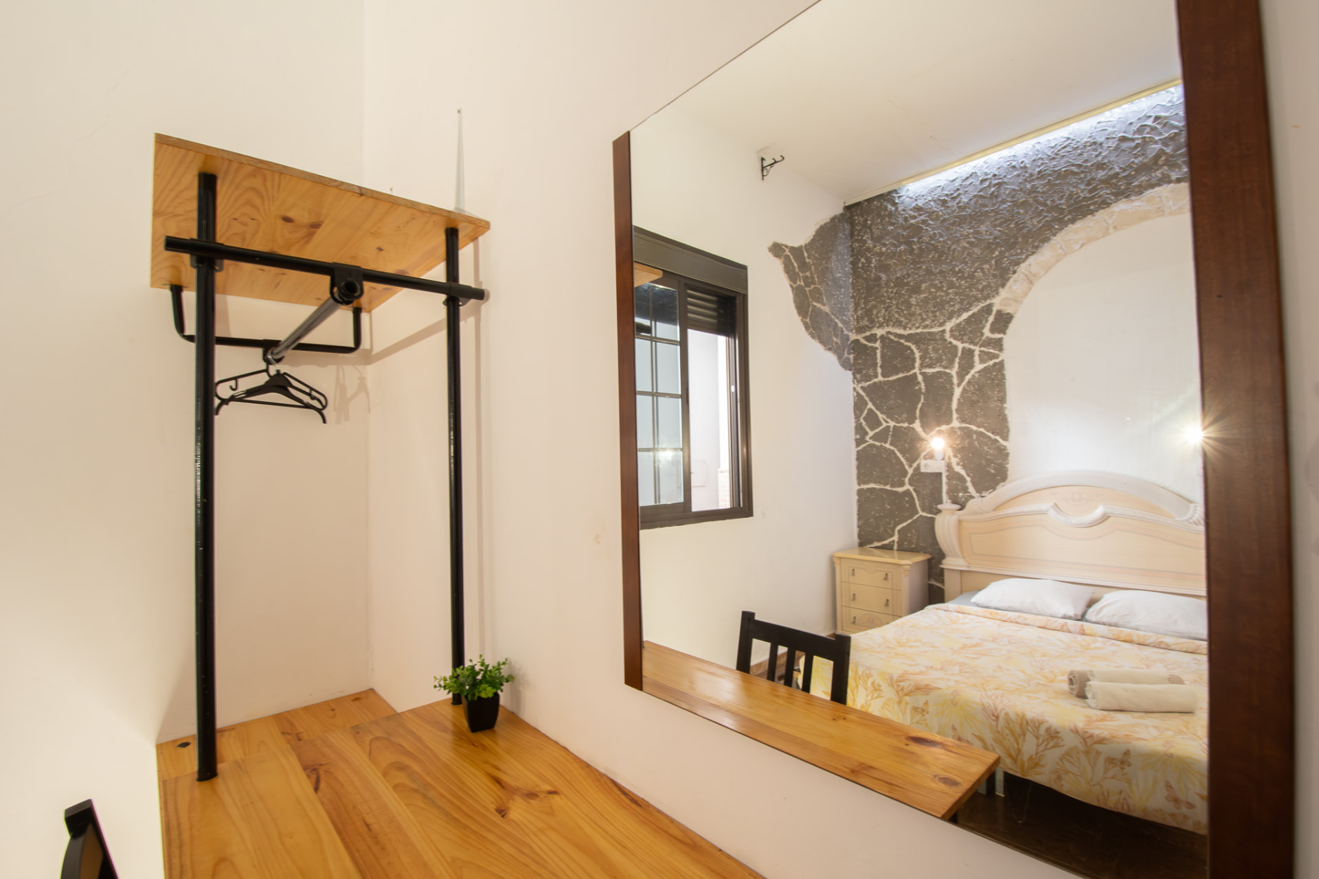 Comfy rooms & dorms
