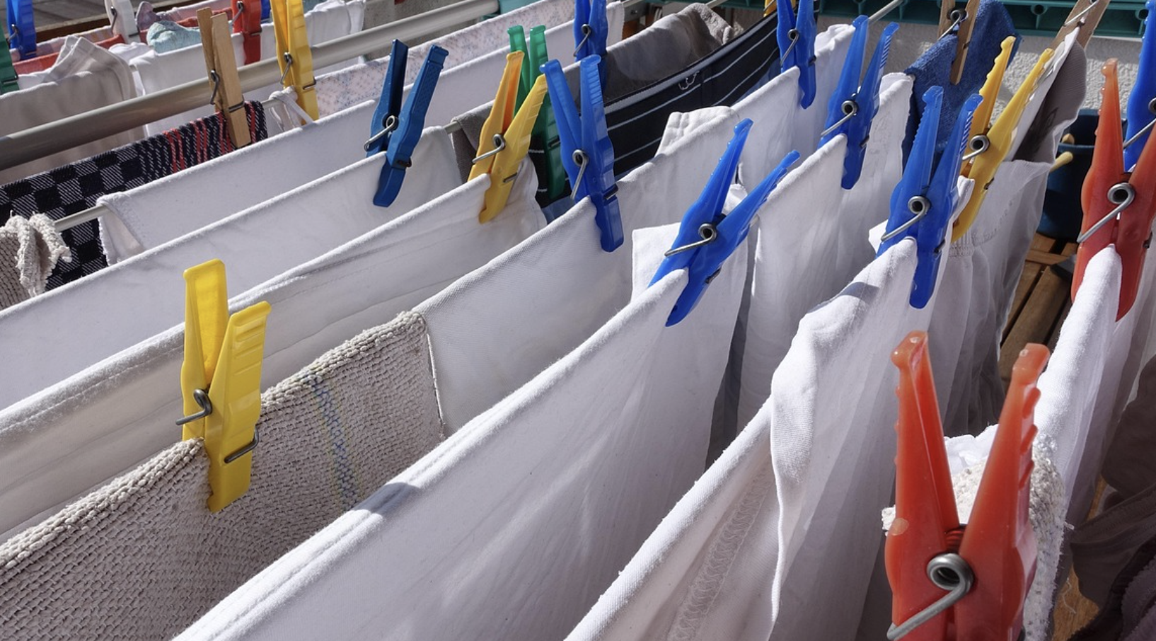 Clothes drying space — Drago Hostel Tenerife
